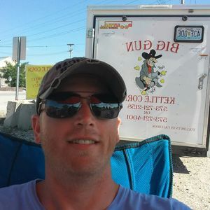 Meet your Posher, Daniel